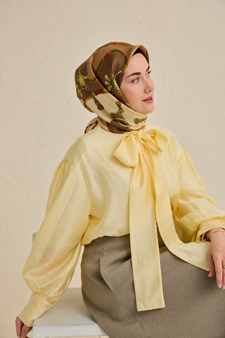 Twill İpek Eşarp Kemer Desen Sütlü Kahve 90x90 - | Silk Home