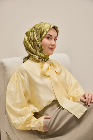 Twill İpek Eşarp Büyük Çiçek Çimen Yeşili 90x90