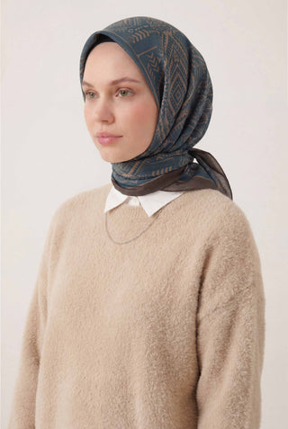 Viskon Velora Eşarp Dört Mevsim Kilim Desen Petrol Mavisi 90X90