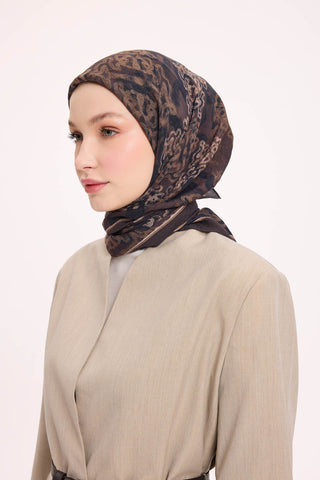 Viscose Velora Scarf, Four Seasons Kilim Pattern, Light Gray, 90x90 cm 