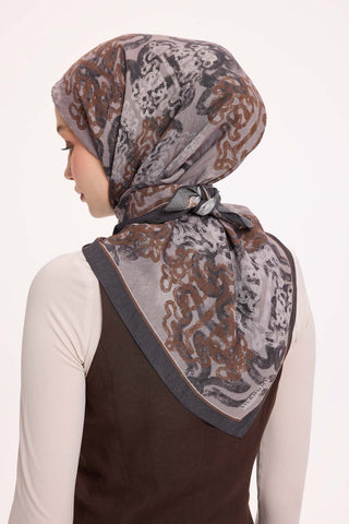 Viscose Velora Scarf, Four Seasons Kilim Pattern, Light Gray, 90x90 cm 