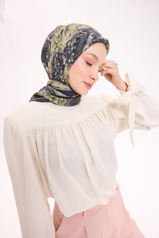 Viscose Velora Scarf, Four Seasons Kilim Pattern, Light Gray, 90x90 cm 