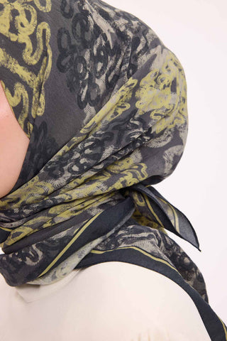 Viscose Velora Scarf, Four Seasons Kilim Pattern, Light Gray, 90x90 cm 