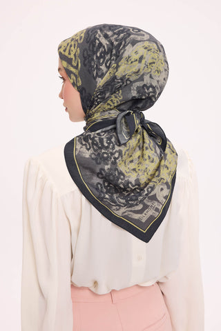 Viscose Velora Scarf, Four Seasons Kilim Pattern, Light Gray, 90x90 cm 