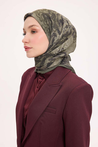 Viscose Velora Scarf, Four Seasons Kilim Pattern, Light Gray, 90x90 cm 
