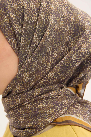 Viscose Velora Scarf, Four Seasons, Baroque Floral Pattern, Espresso, 90x90 cm 
