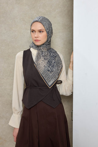 Viscose Velora Scarf, Four Seasons, Baroque Floral Pattern, Espresso, 90x90 cm 
