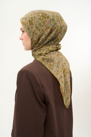 Viscose Velora Scarf, Four Seasons, Baroque Floral Pattern, Espresso, 90x90 cm 