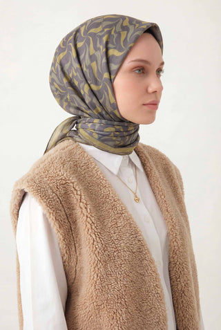 Pamuk Karışımlı Eşarp Gri Geometrik Dalga Desen Soft Dokulu Kaymaz 90X90