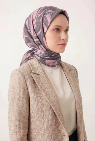 Pamuk Karışımlı Eşarp Toz Pembe Modern Flora Desen Soft Dokulu Kaymaz 90X90