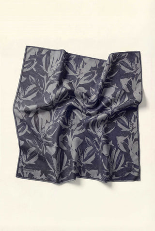 Pamuk Karışımlı Eşarp Koyu Gri Modern Flora Desen Soft Dokulu Kaymaz 90X90