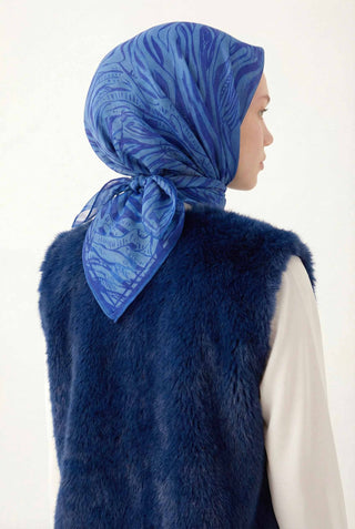Pamuk Karışımlı Eşarp Mavi Zebra Desen Soft Dokulu Kaymaz 90X90