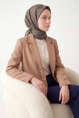 Pamuk Karışımlı Eşarp Koyu Vizon Zebra Desen Soft Dokulu Kaymaz 90X90