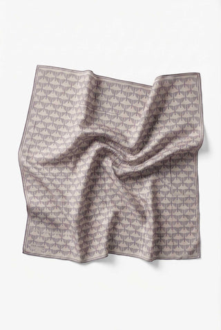 Pamuk Karışımlı Eşarp Uçuk Pudra Geometrik Üçgen Desen Soft Dokulu Kaymaz 90X90