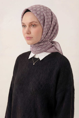 Pamuk Karışımlı Eşarp Toz Pembe Geometrik Üçgen Desen Soft Dokulu Kaymaz 90X90