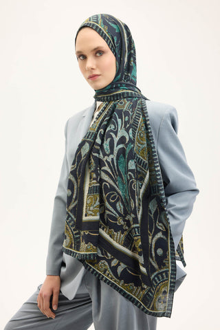 Urban Hours Antik Siyah Mayda Şal 190x70
