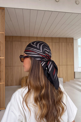 Bandana Şerit Desen Siyah