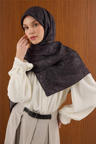 Twill İpek Büyük Boy Eşarp Koyu Mor Vintage Çiçek Desenli Tok Duruşlu 110X110