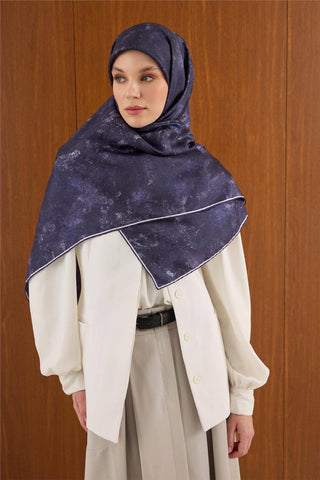 Büyük Boy İpek Eşarp Vintage Çiçek Desen Koyu Mor 110X110