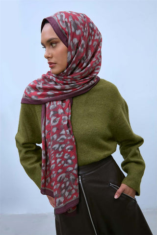 Eco Viscose Şal Kırmızı Şarabi Vizon Leopar Desenli Nefes Alan 90X200
