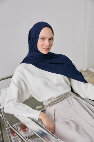 Mio Jazz Şal Lacivert Düz Renk Kaymaz Yapılı 90X180