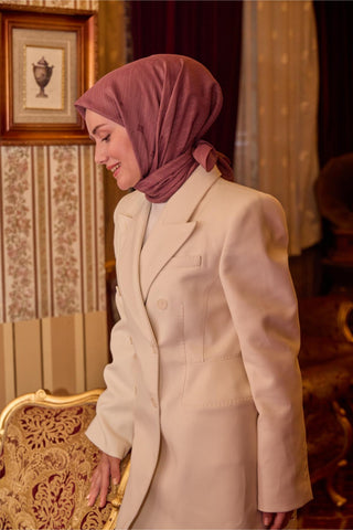 Monogram Pamuk İpek Eşarp Gül Kurusu Tonlu Desenli Tok Duruşlu 90X90 - Monogram Pamuk İpek Eşarp - | Silk Home