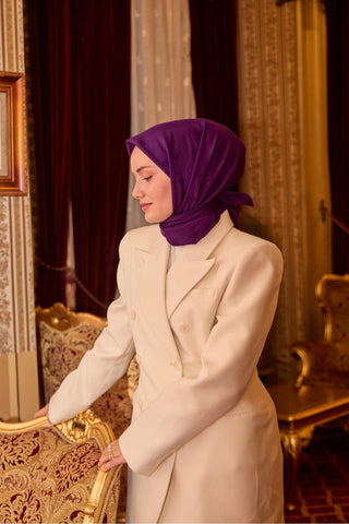 Monogram Pamuk İpek Eşarp Mor Tonlu Desenli Tok Duruşlu 90X90