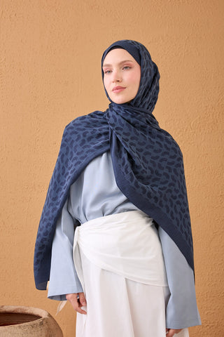 Naia Cotton Silk Shawl Lune Night Blue