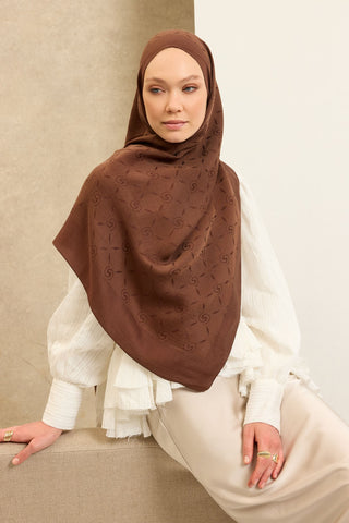 Naia Pamuk Şal Maxi Monogram Çikolata Kahve - Naia Şal - | Silk Home