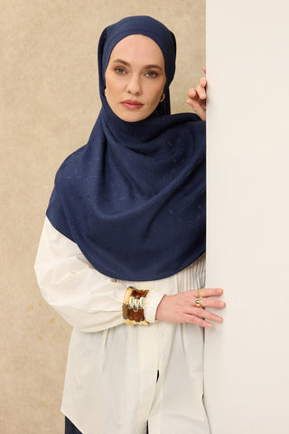 Naia Pamuk Şal Maxi Monogram Lacivert - Naia Şal - | Silk Home