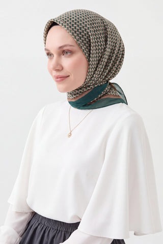 Шелковый платок Olinda, ёлочка, изумруд