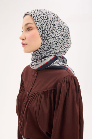 Olinda Eşarp Yonca Desen Kırık Beyaz 90x90 - Olinda Eşarp - | Silk Home
