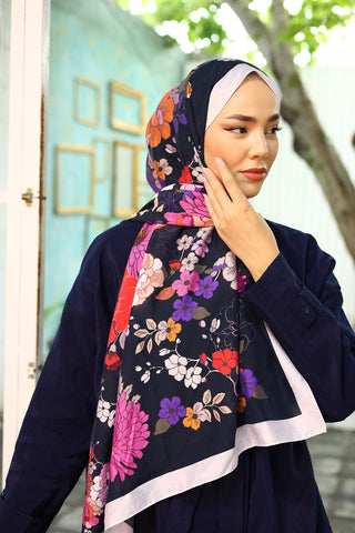 Olinda Shawl 49004-01