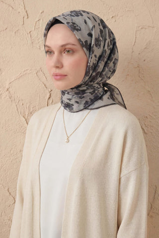 Pamuk Karışımlı Eşarp Çiçekli Desen Gümüş 90x90 | Silk Home - Soft Eşarp - | Silk Home