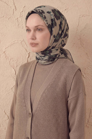 Pamuk Karışımlı Eşarp Çiçekli Desen Krem Yeşil 90x90 - Soft Eşarp - | Silk Home