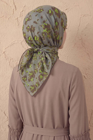 Pamuk Karışımlı Eşarp Çiçekli Desen Pastel Yeşil 90x90 - Soft Eşarp - | Silk Home