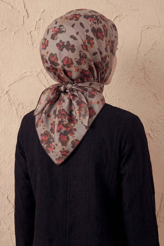 Pamuk Karışımlı Eşarp Çiçekli Desen Sütlü Kahve 90x90 - Soft Eşarp - | Silk Home