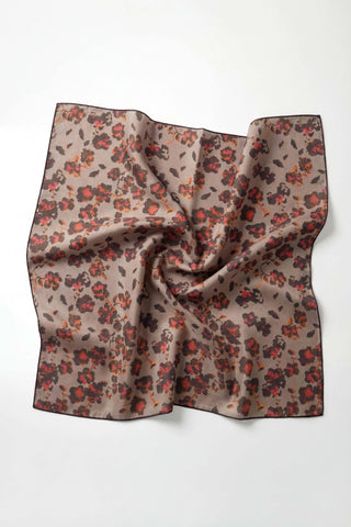 Pamuk Karışımlı Eşarp Çiçekli Desen Sütlü Kahve 90x90 - Soft Eşarp - | Silk Home