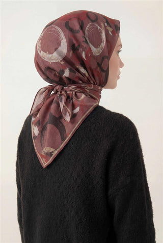 Cotton Blend Scarf, Terracotta Color, Abstract Geometric Pattern, Soft Texture, Non-Slip, 90x90 cm.