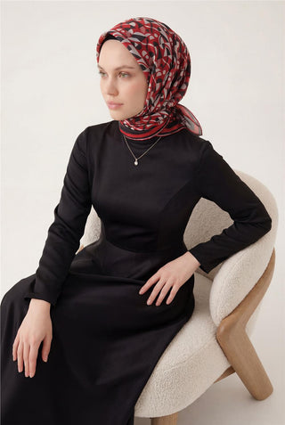 Pamuk Karışımlı Eşarp Mercan Retro Geometrik Desenli Soft Dokulu Kaymaz 90X90
