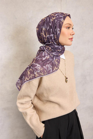 Pamuk Polyester Eşarp Mor-Lila Gold Botanik Desenli Soft Dokulu Tok Duruşlu
                90X90