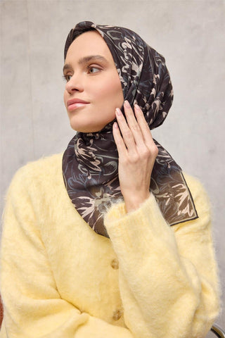Pamuk Polyester Eşarp Siyah-Antrasit Bej Yeşil Botanik Desenli Soft Dokulu Tok Duruşlu 90X90 - Soft Eşarp - | Silk Home
