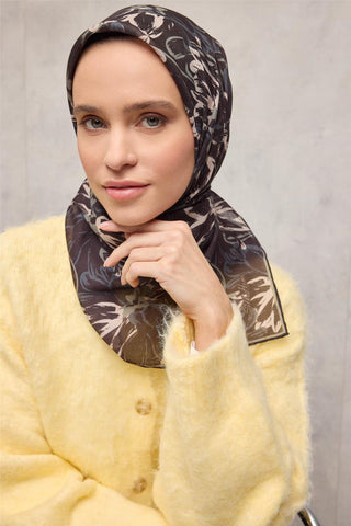 Pamuk Polyester Eşarp Siyah-Antrasit Bej Yeşil Botanik Desenli Soft Dokulu Tok Duruşlu 90X90 - Soft Eşarp - | Silk Home