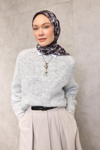 Pamuk Polyester Eşarp Siyah Büyük Papatya Desenli Soft Dokulu Kaymaz 90X90