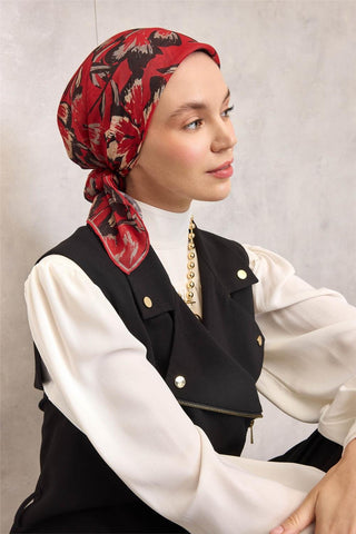Pamuk Polyester Eşarp Bayrak Kırmızısı Büyük Papatya Desenli Soft Dokulu Kaymaz
                90X90