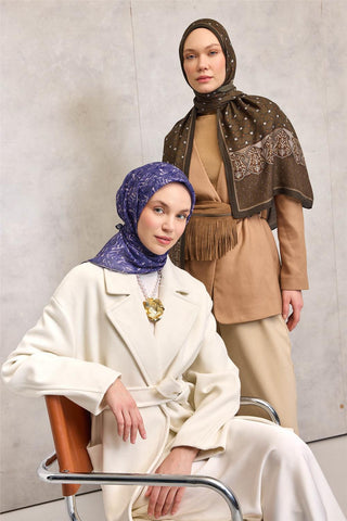 Pamuk Polyester Soft Eşarp Mor Ton Çiçek Desenli Kaymaz Dokulu 90X90