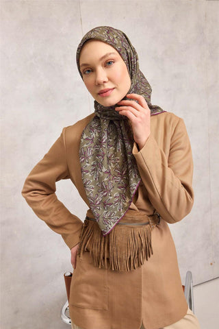 Pamuk Polyester Soft Eşarp Asker Yeşili Çiçek Desenli Kaymaz Dokulu 90X90