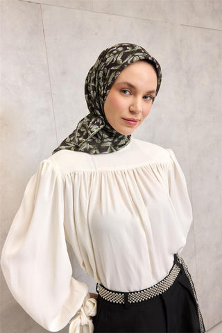 Pamuk Polyester Soft Eşarp Duman Siyahı Çiçek Desenli Kaymaz Dokulu 90X90 - Soft Eşarp - | Silk Home
