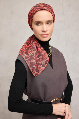 Pamuk Polyester Soft Eşarp Kahverengi Çiçek Desenli Kaymaz Dokulu 90X90 - Soft Eşarp - | Silk Home