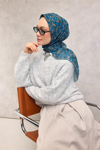 Pamuk Polyester Soft Eşarp Mavi Çiçek Desenli Kaymaz Dokulu 90X90 - Soft Eşarp - | Silk Home